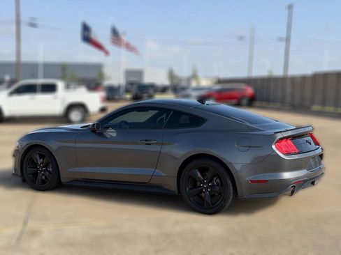 Used 2022 Ford Mustang Coupe w/ Equipment Group 101A RWD image 4