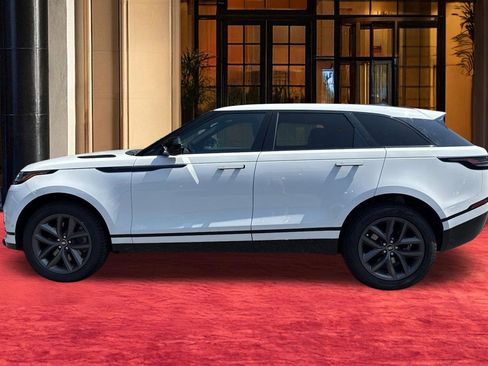 Used 2026 Land Rover Range Rover Velar Dynamic SE AWD/4WD image 2
