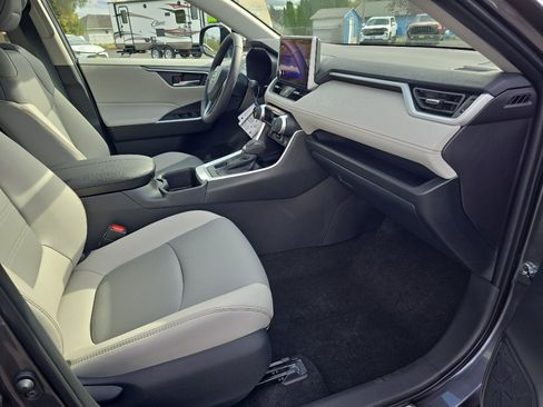 New 2025 Toyota RAV4 XLE Premium image 17