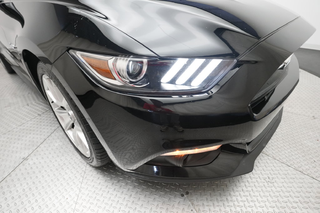 Used 2015 Ford Mustang GT Premium w/ Equipment Group 401A RWD image 21