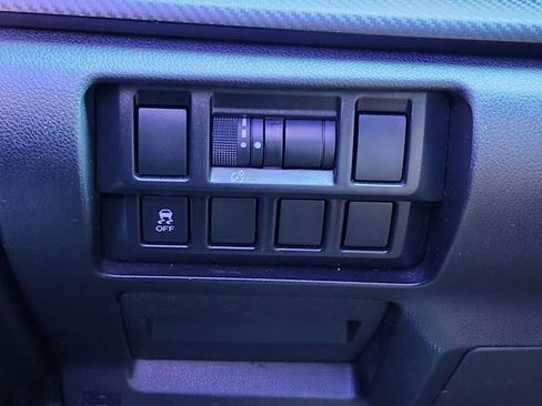 Used 2018 Subaru Impreza 2.0i image 11