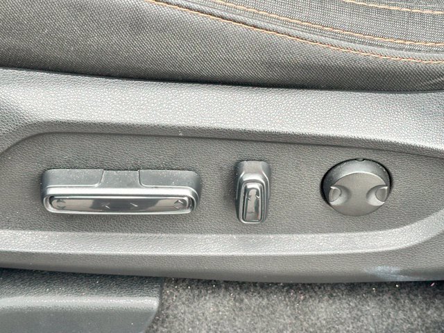 Used 2025 Honda Pilot Sport image 9