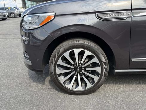 Certified 2024 Lincoln Navigator Reserve AWD/4WD image 6