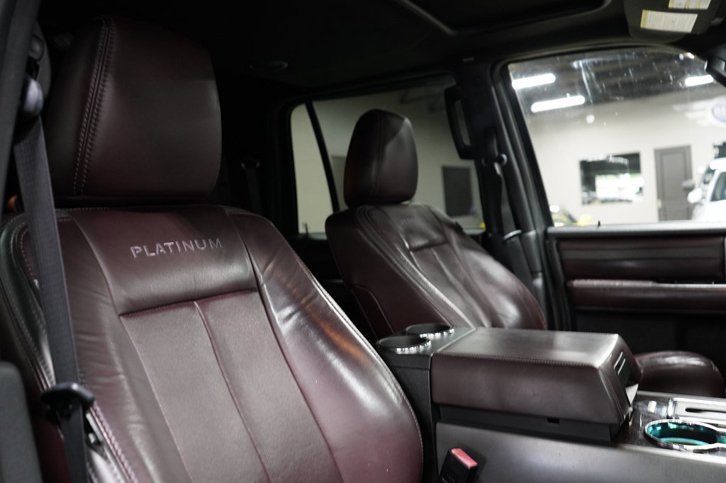 Used 2017 Ford Expedition EL Platinum RWD image 31