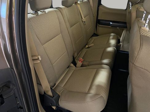 Used 2015 Ford F150 XLT w/ Equipment Group 302A Luxury AWD/4WD image 19