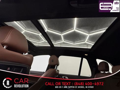 Used 2023 BMW X5 sDrive40i w/ M Sport Package RWD image 27