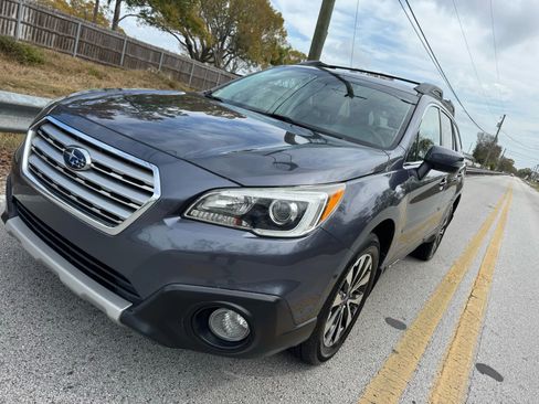 Used 2016 Subaru Outback 2.5i Limited image 3
