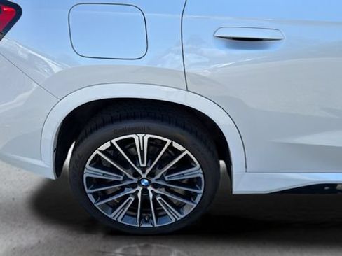 Used 2024 BMW X1 xDrive28i w/ M Sport Package AWD/4WD image 39