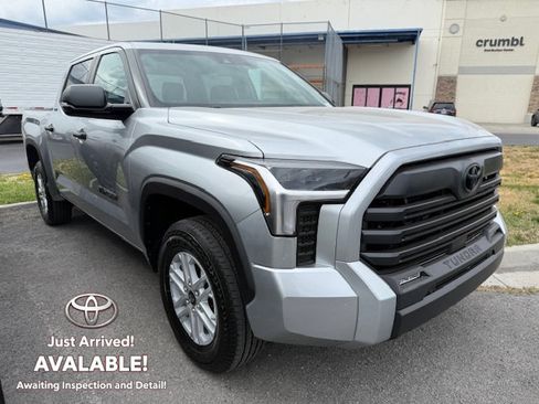 New 2026 Toyota Tundra SR5 w/ SR5 Convenience Package image 1