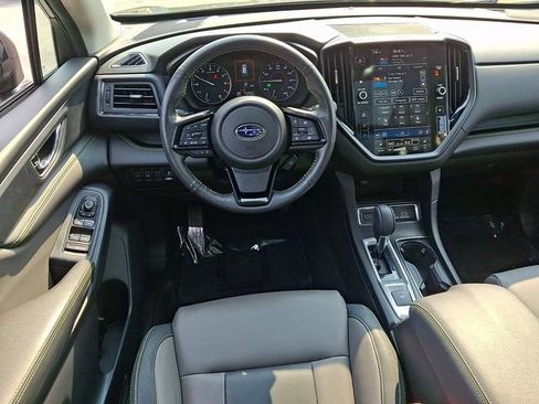 Used 2023 Subaru Ascent Onyx Edition AWD/4WD image 13