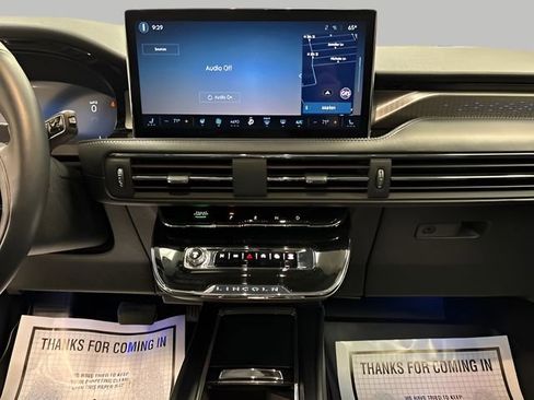 Used 2025 Lincoln Corsair Reserve w/ Equipment Group 202A image 18