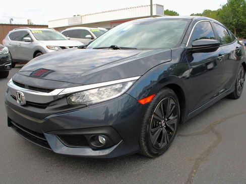 Used 2017 Honda Civic EX-L image 1