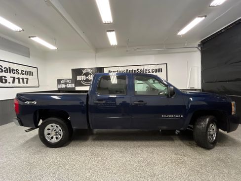 Used 2008 Chevrolet Silverado 1500 LS image 2