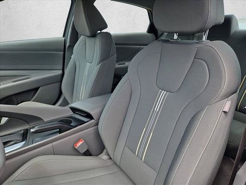 Used 2026 Hyundai Elantra Sport FWD image 15