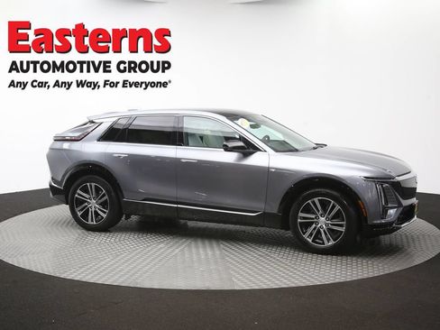 Used 2023 Cadillac Lyriq 2WD image 51