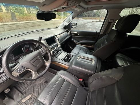 Used 2018 GMC Yukon XL Denali w/ Enhanced Security Package image 24