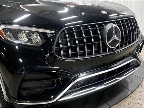 Used 2025 Mercedes-Benz GLC 43 AMG 4MATIC Coupe image 33