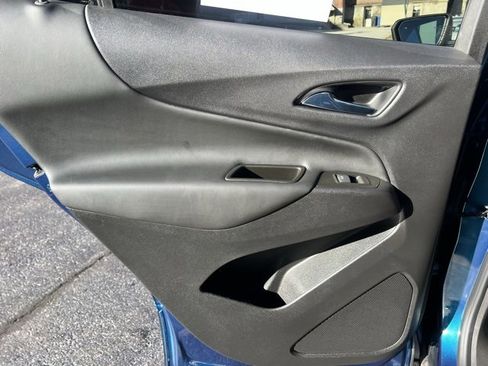 Used 2020 Chevrolet Equinox LT image 20