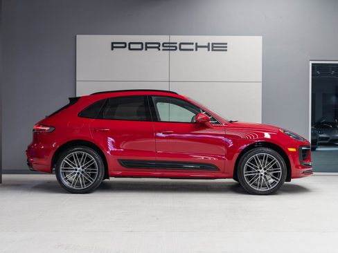 New 2026 Porsche Macan S image 8