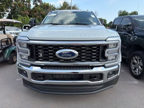 Used 2026 Ford F450 Lariat AWD/4WD image 2