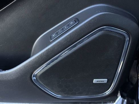 Used 2018 Chevrolet Tahoe Premier image 17