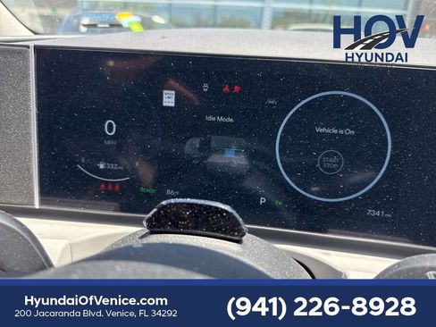 Certified 2025 Hyundai Tucson SEL image 11