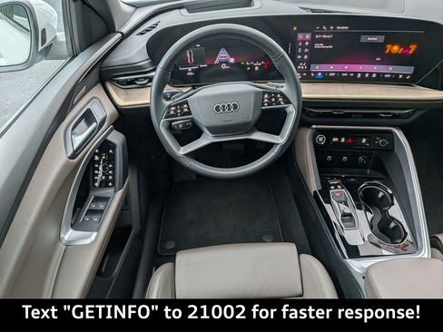 Used 2025 Audi Q5 Premium Plus w/ Premium Plus image 20