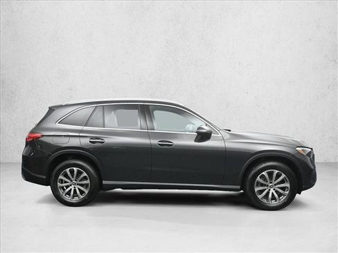 Used 2026 Mercedes-Benz GLC 300 4MATIC image 6