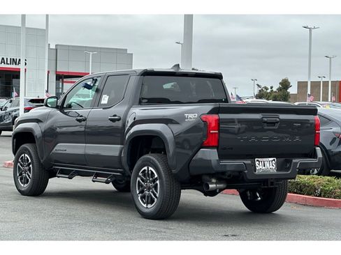 New 2025 Toyota Tacoma TRD Sport image 31