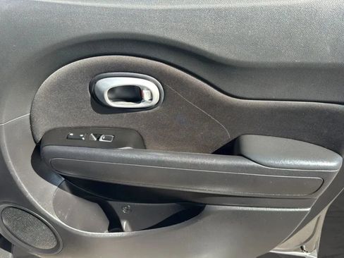 Used 2018 Kia Soul FWD image 11