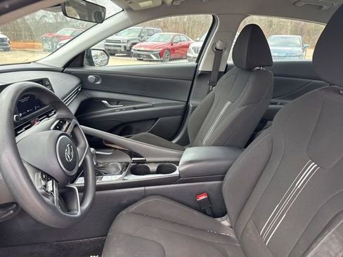 Used 2023 Hyundai Elantra Blue w/ Cargo Package image 10