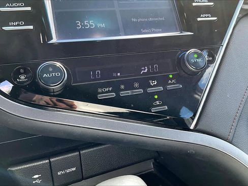 Used 2018 Toyota Camry XLE w/ Driver Assist Package FWD image 35