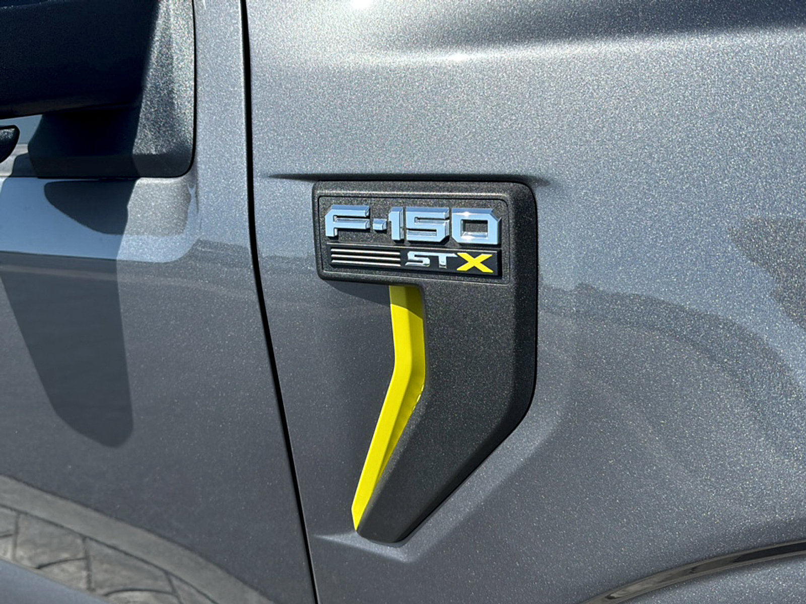Used 2025 Ford F150 STX w/ Equipment Group 200A RWD image 4