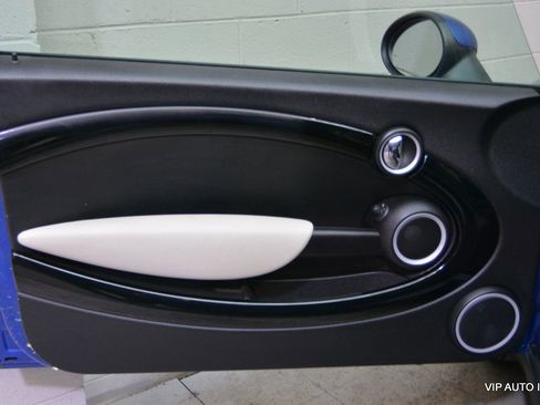 Used 2012 MINI Cooper S image 11