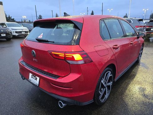 New 2026 Volkswagen GTI SE image 4