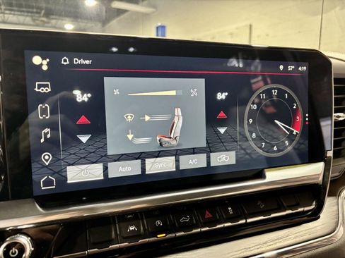 Used 2023 GMC Sierra 1500 SLT w/ SLT Premium Package image 33