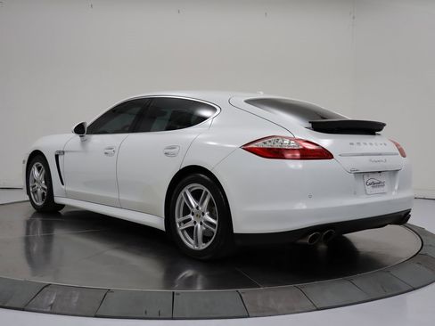 Used 2013 Porsche Panamera S w/ Premium Pkg Plus image 3