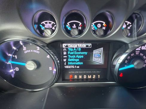 Used 2015 Ford F250 Lariat w/ Lariat Ultimate Package AWD/4WD image 22