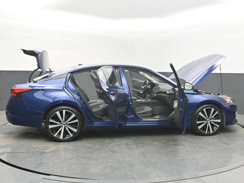 Used 2020 Nissan Altima 2.5 SR image 40