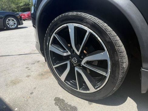 Used 2018 Nissan Rogue Sport SL w/ SL Premium Package FWD image 22