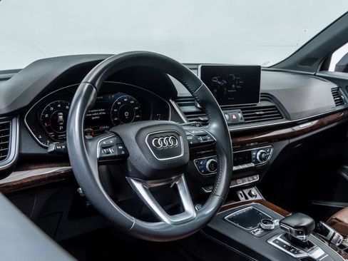 Used 2018 Audi Q5 2.0T Premium Plus w/ Premium Plus Package AWD/4WD image 4