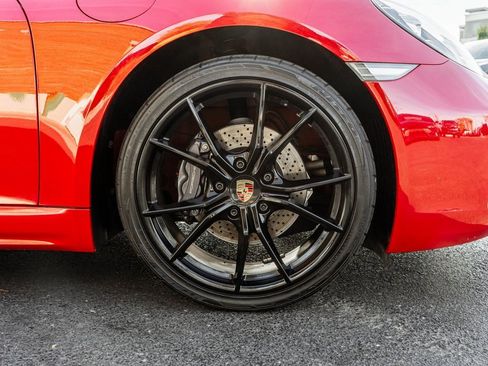 Used 2018 Porsche 718 Cayman Base image 4