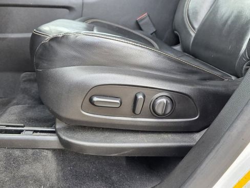 Used 2019 Chevrolet Traverse RS AWD/4WD image 13