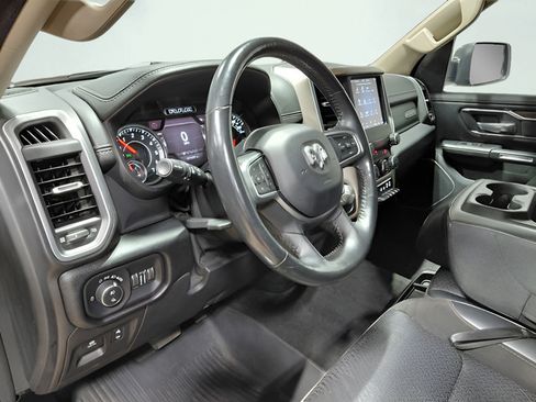 Used 2020 RAM 1500 Laramie AWD/4WD image 25
