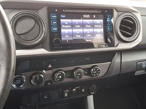 Used 2019 Toyota Tacoma TRD Off-Road image 28