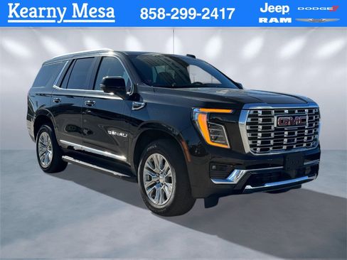 Used 2025 GMC Yukon Denali image 1