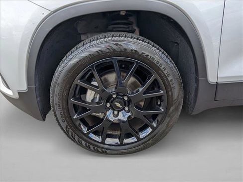 Used 2022 Chevrolet Trax LT w/ Sport Edition image 21