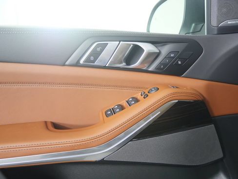 New 2026 BMW X5 sDrive40i w/ Climate Comfort Package RWD image 8