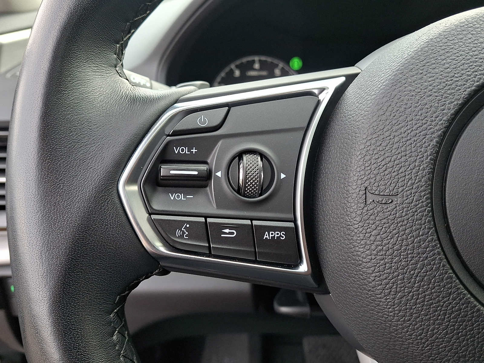 Used 2024 Acura RDX w/ Technology Package AWD/4WD image 23