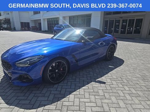 Certified 2025 BMW Z4 M40i w/ Premium Package image 4